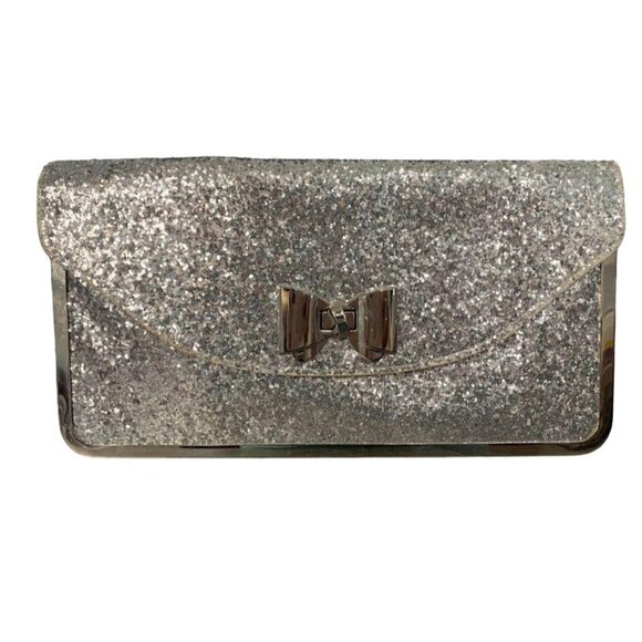 🌸3/$15🌸Silver Rectangle Wallet Purse with Bow Clasp and Silver Chain - Picture 7 of 7
